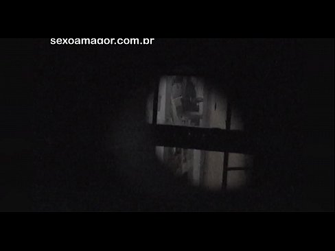 ❤️ Blondie blir hemligt videofilmad av en voyeur från grannskapet gömd bakom ihåliga tegelstenar ❤️ Porno at porn sv.teenactivewear.ru ☑